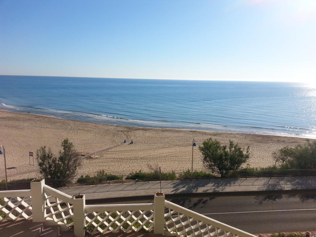 Versalles Faro de Cullera Rom bilde